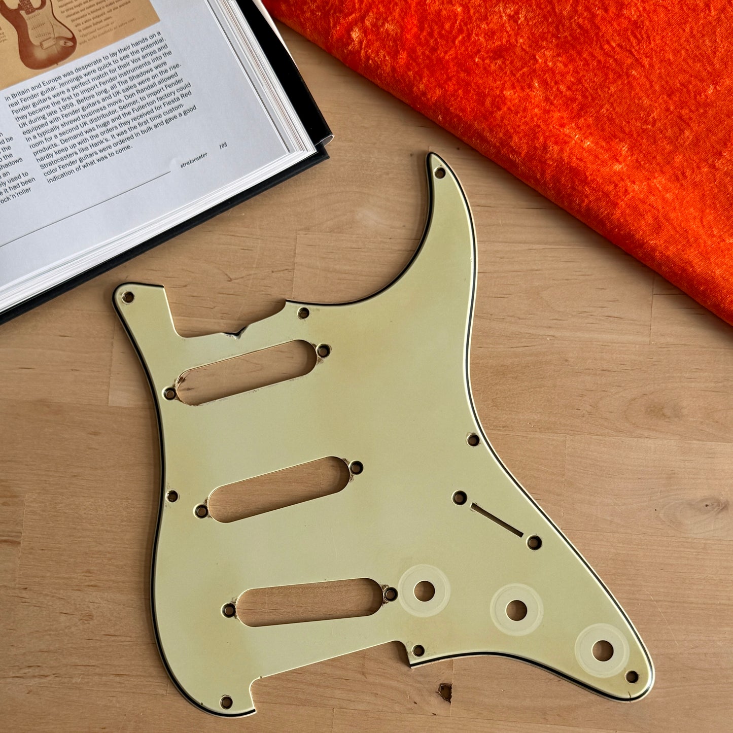EINZELSTÜCK • 1959er Mint Strat Schlagbrett (8-Loch '57)