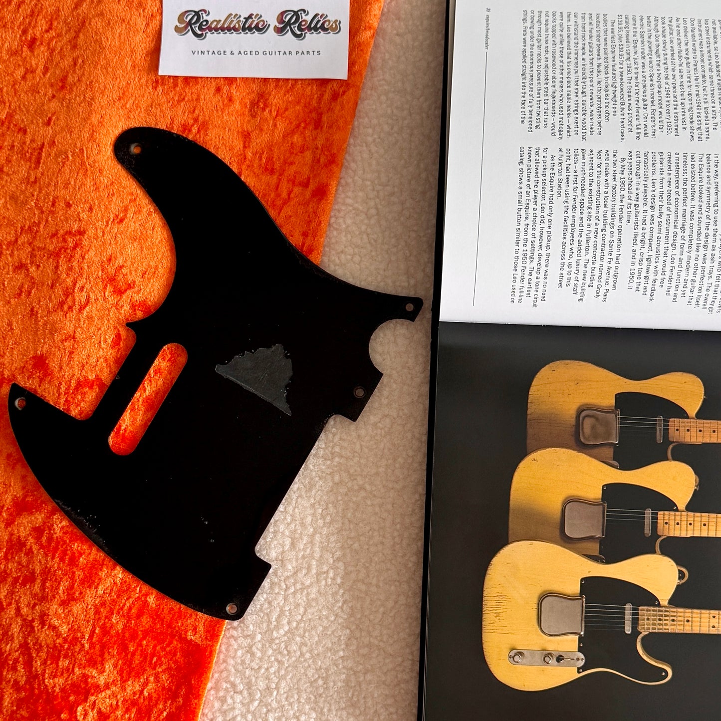 1950er Tele® Bakelit Blackguard (Nitrolackiert)