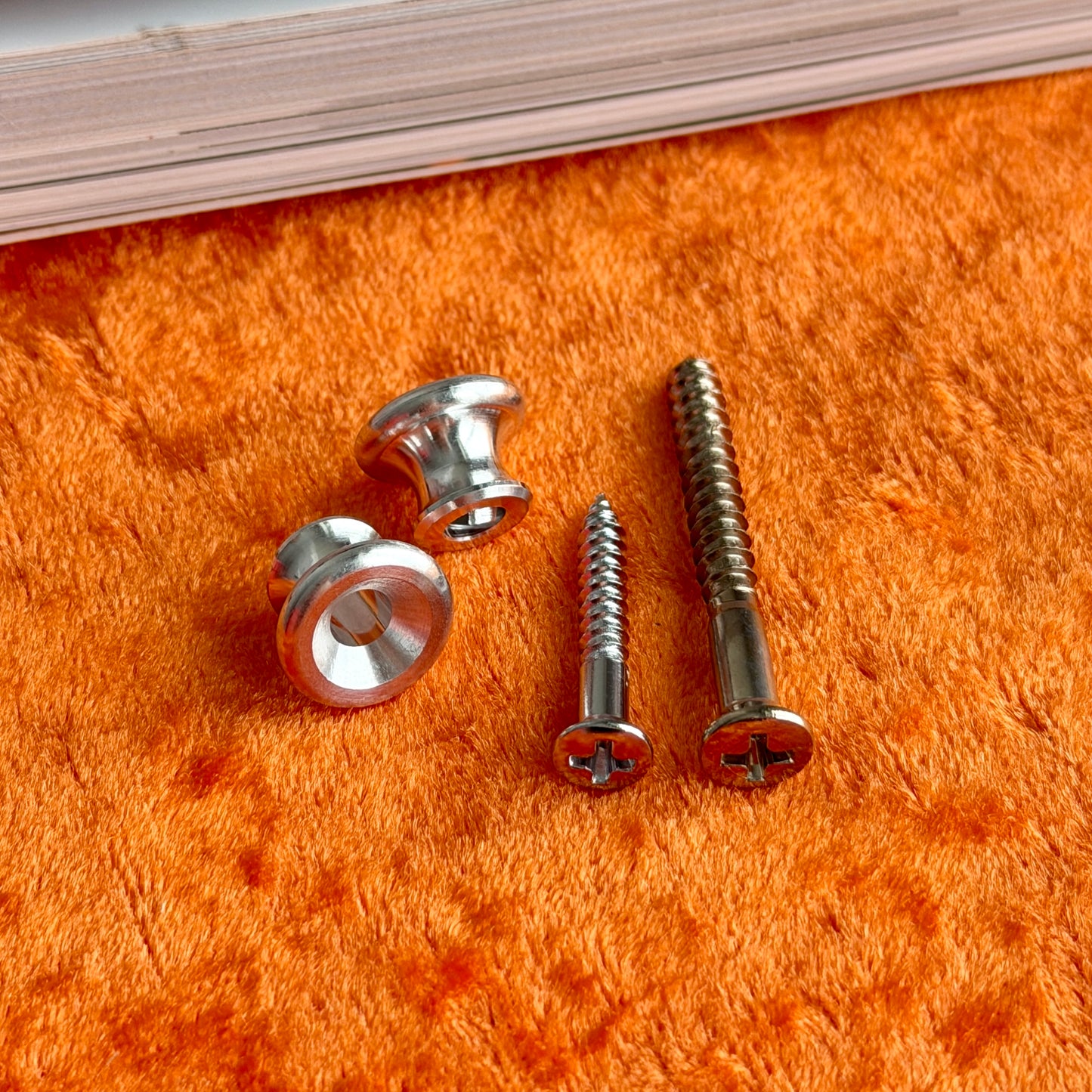 Vintage Gibson® Style Gurtpins (Historic Option)