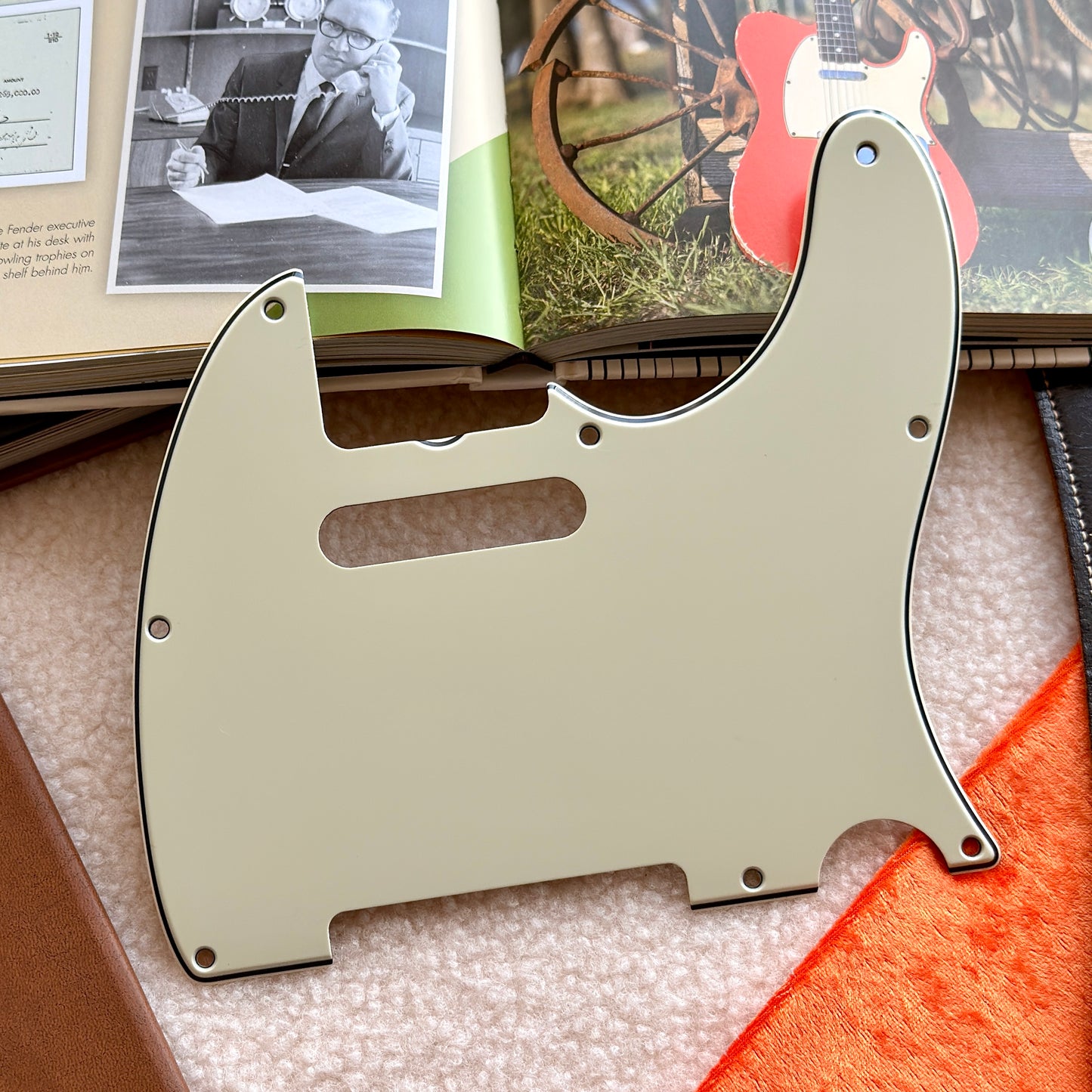 1960er Tele® Pickguard in Mint