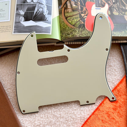 1960er Tele® Pickguard in Mint