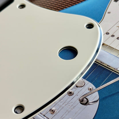 1960's Jazzmaster® Pickguard in White Parchment