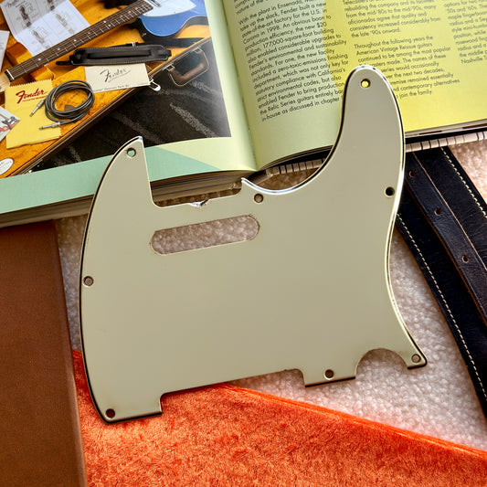 1960er Tele® Pickguard in Mint