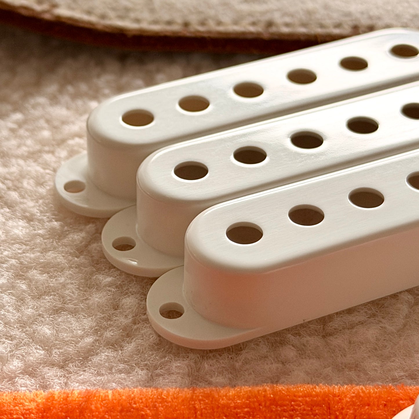 1955 Strat® Knobs, Covers & Tips (Bakelit-Stil)