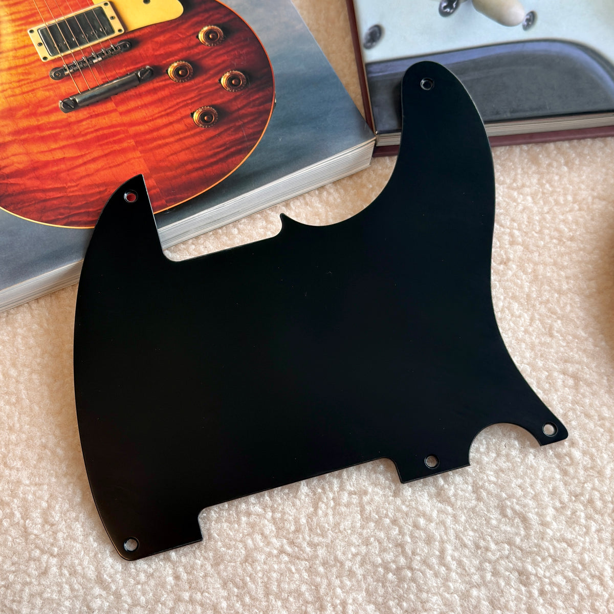 1950's Esquire® Bakelite Blackguard (Nitro Lacquered)