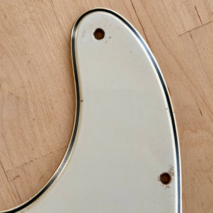 1960er Tele® Pickguard in weißem Pergament