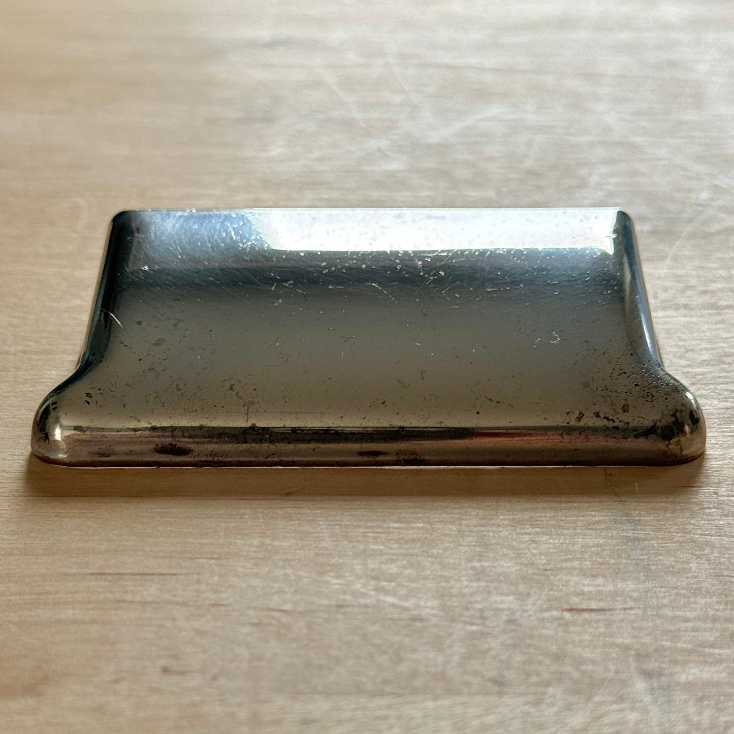 Aged •  Vintage Strat® Bridge Cover Ashtray