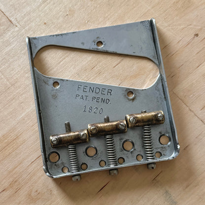 Tele® Pat Pend Bridgeplatte (Optionale Seriennummer)