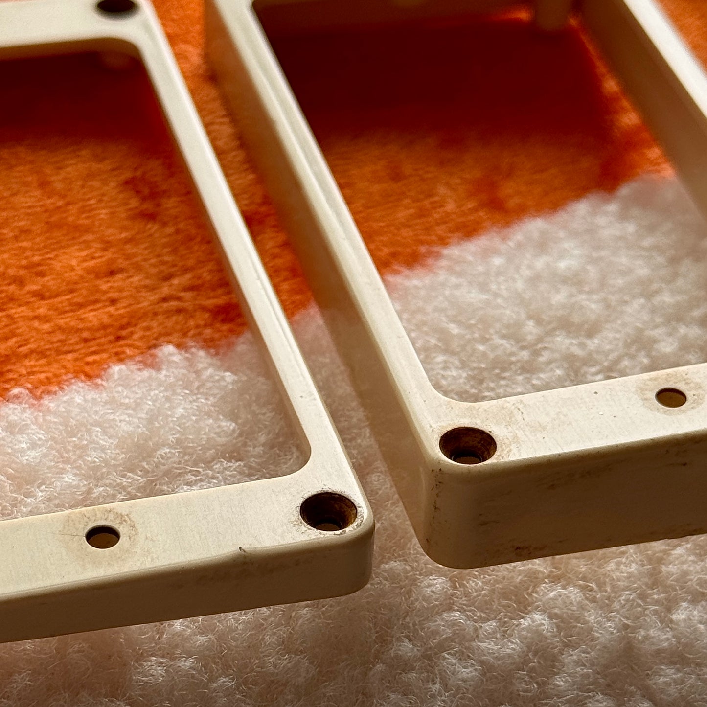 Burst • Butyrate M69 Pickup Rings 1959 Cream