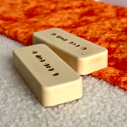 Burst • Butyrat P90 Pickup Covers 1956 Cream