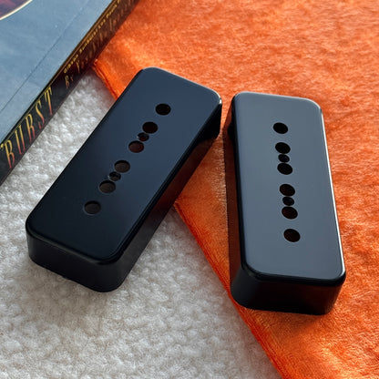 Burst • Butyrat P90 Tonabnehmerkappen Schwarz