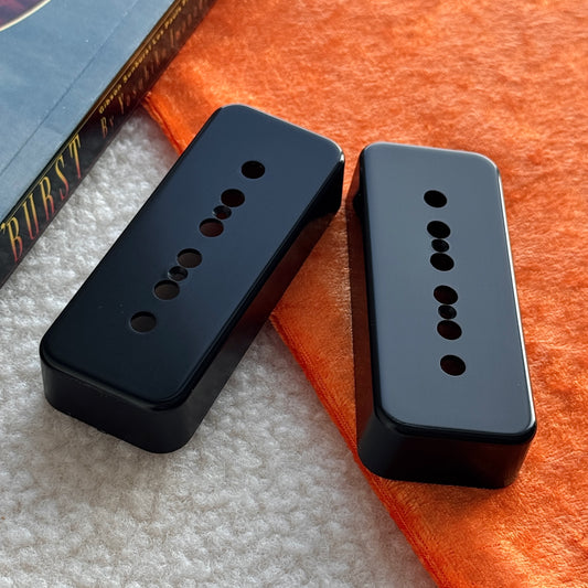 Burst • Butyrat P90 Tonabnehmerkappen Schwarz