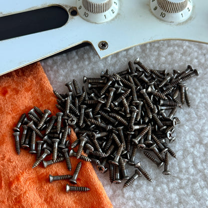 50er Fender® Pickguard-Schrauben