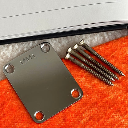 Pre-CBS 2" • 50er Jahre Fender® Halsplatten-Schrauben