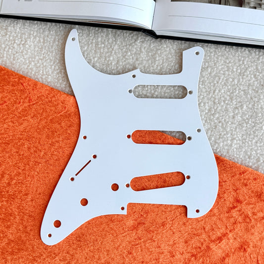 Linkshänder 1957 Strat Pickguard in Weiß