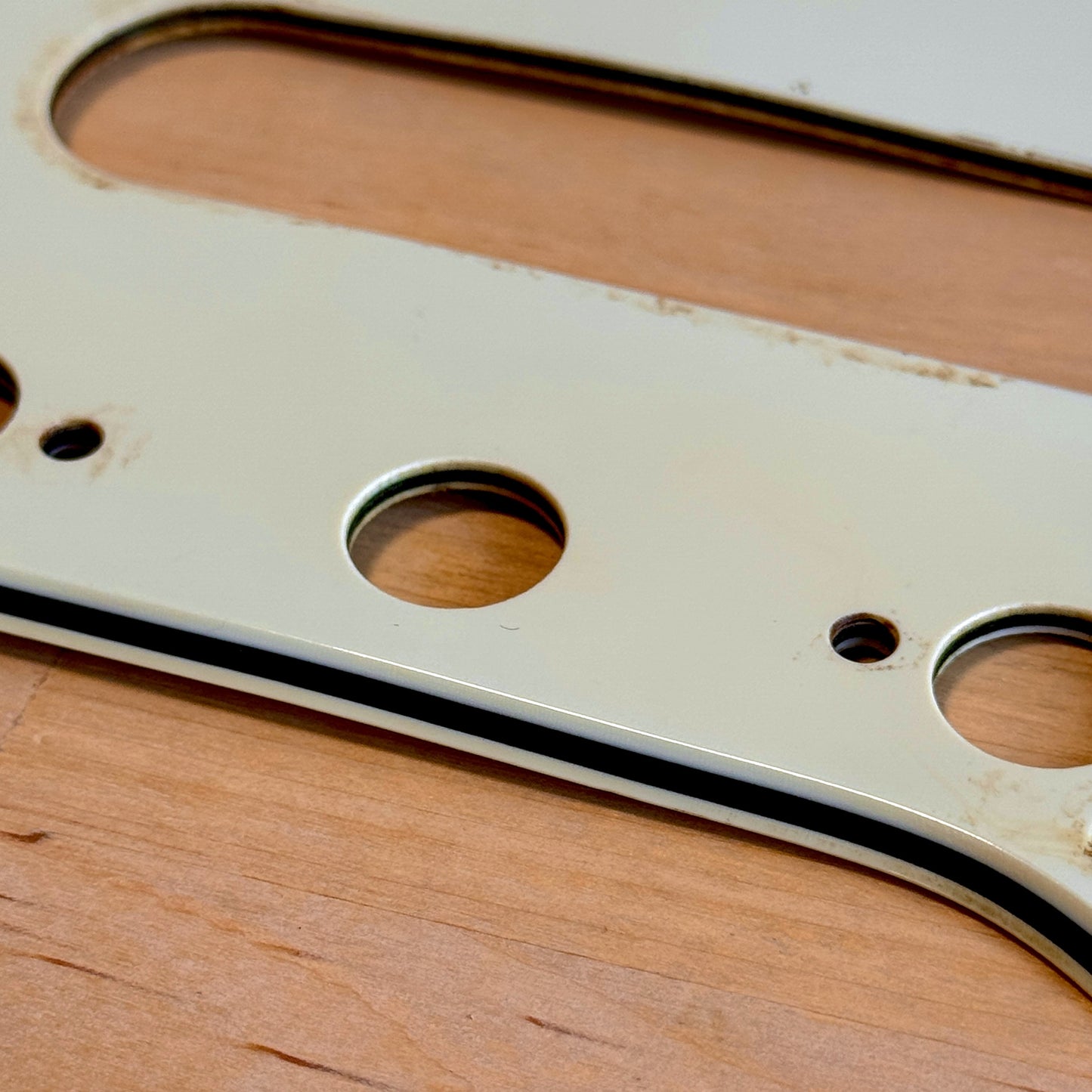 EINZELSTÜCK • '62 Jaguar Pickguard in Mint