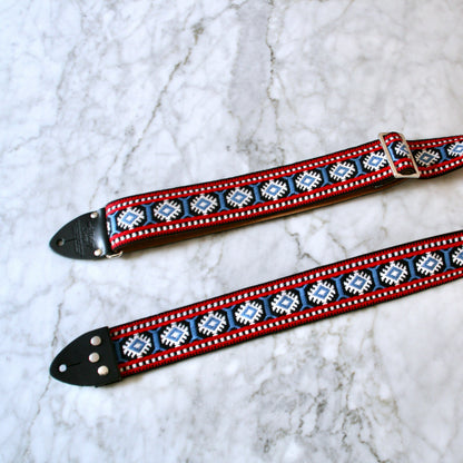 Beck 'Cristars' Guitar/Bass Hippie Strap — official supplier photo 3