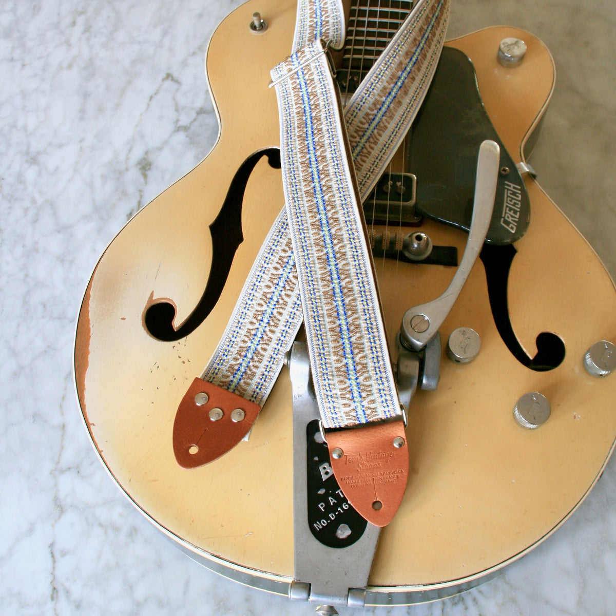 White 'Maco' Guitar/Bass Hippie Strap — official supplier photo 4